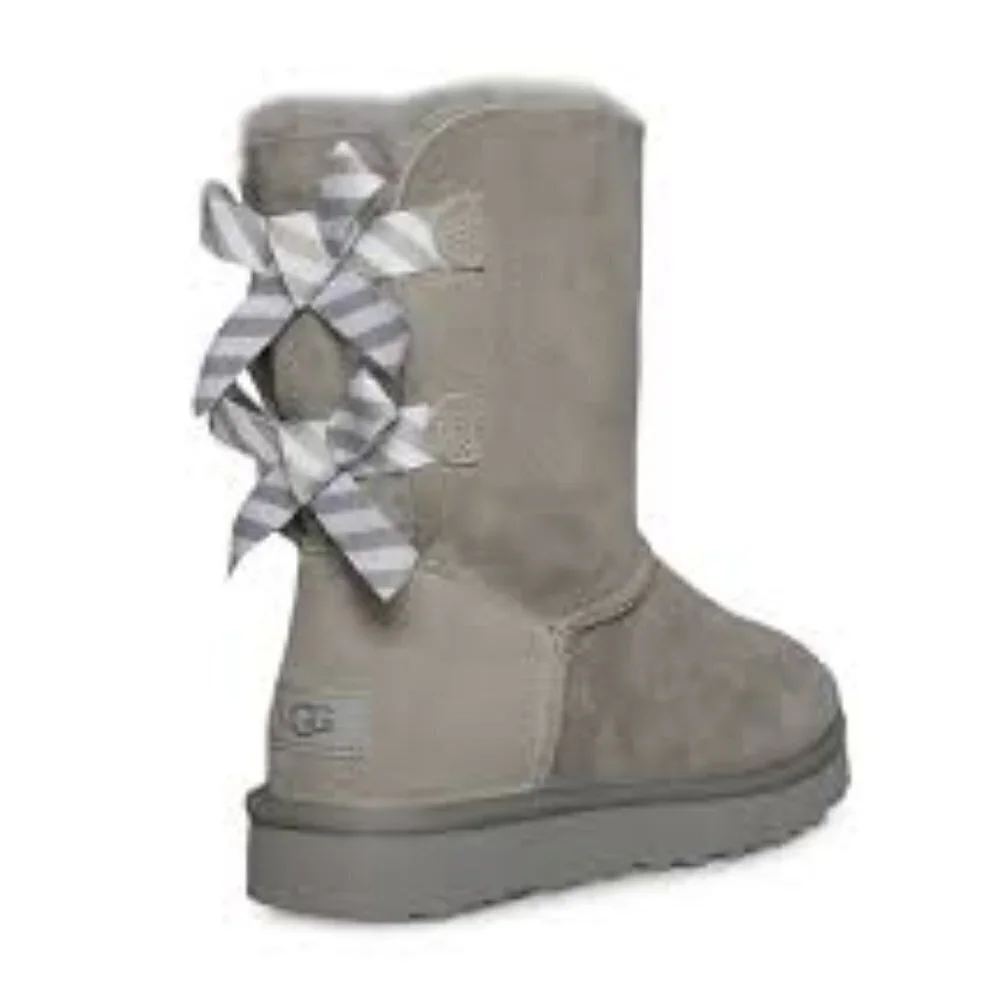 UGG Bailey Bow Diagonal Stripe Woman Boots Size 8
